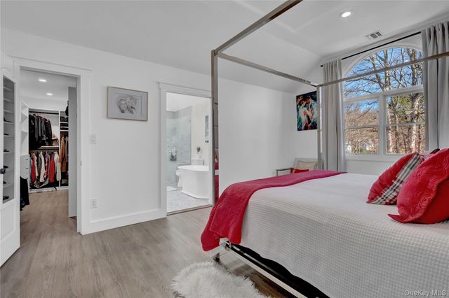 108 Hunter Avenue, Miller Place, NY 11764