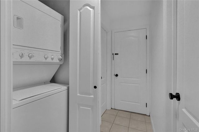 108 Hunter Avenue, Miller Place, NY 11764