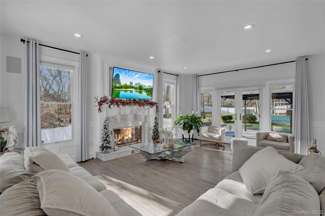 108 Hunter Avenue, Miller Place, NY 11764