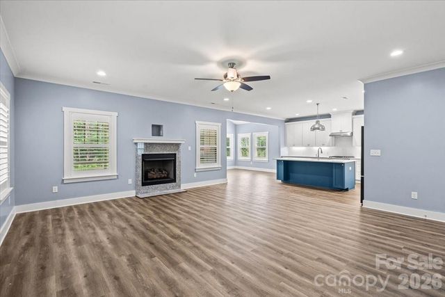 7575 Deer Track Drive, Denver, NC 28037