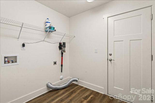 7575 Deer Track Drive, Denver, NC 28037