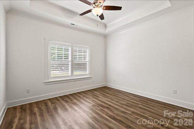 7575 Deer Track Drive, Denver, NC 28037
