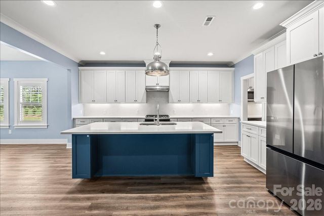 7575 Deer Track Drive, Denver, NC 28037