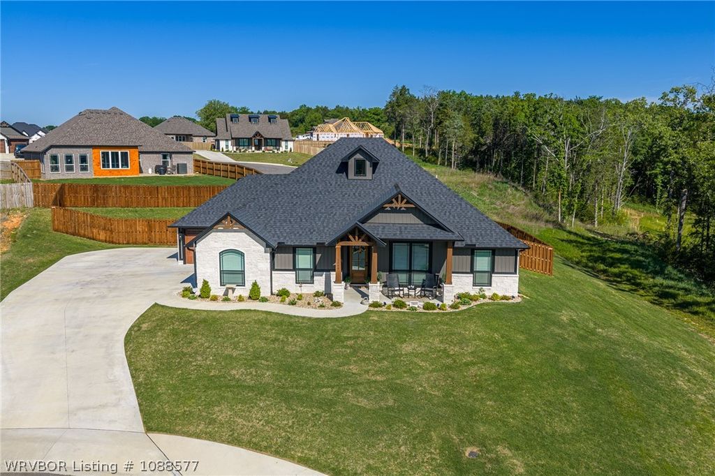 2809 Leonards Way 2809 Leonards Way