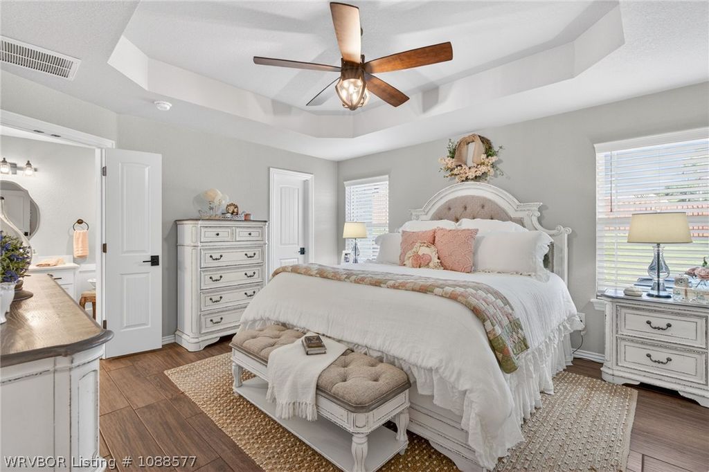 2809 Leonards Way 2809 Leonards Way