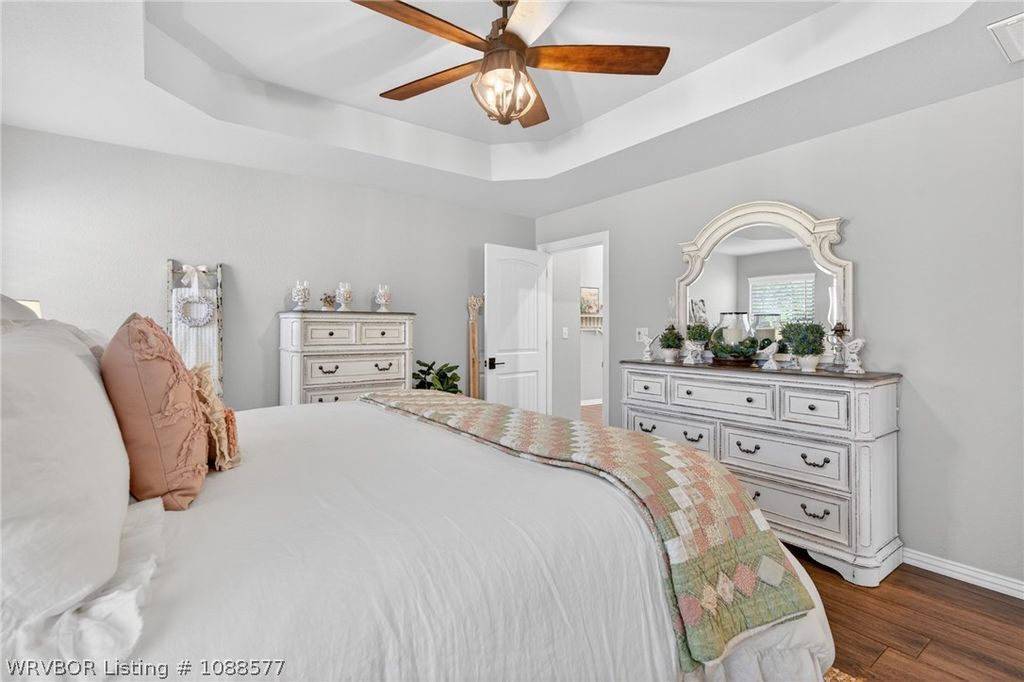 2809 Leonards Way 2809 Leonards Way