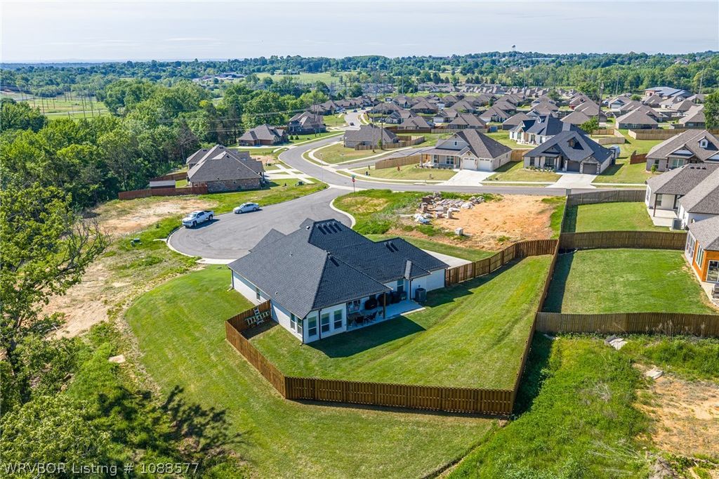 2809 Leonards Way 2809 Leonards Way