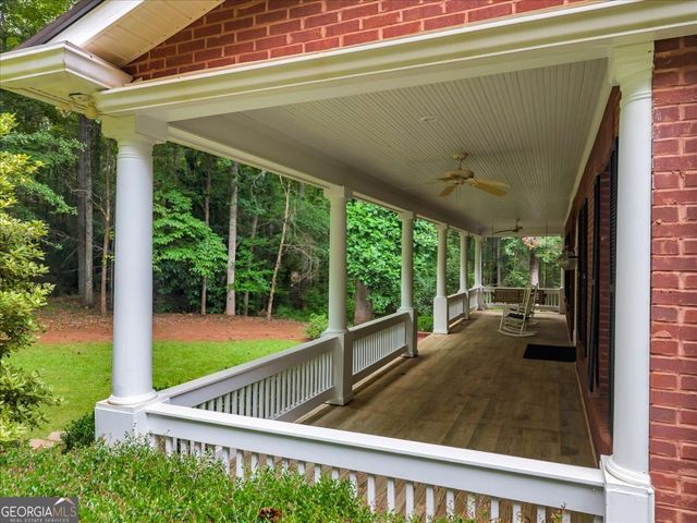 222 Newton Drive, Forsyth, GA 31029