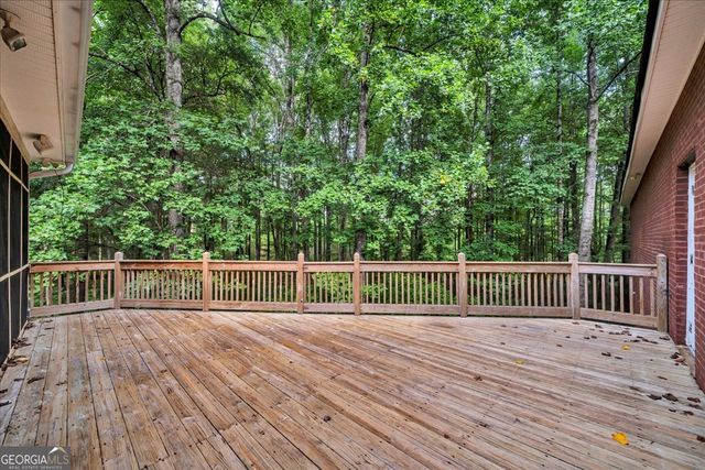 222 Newton Drive, Forsyth, GA 31029