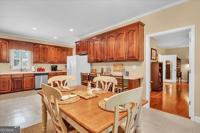 222 Newton Drive, Forsyth, GA 31029
