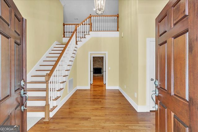 222 Newton Drive, Forsyth, GA 31029