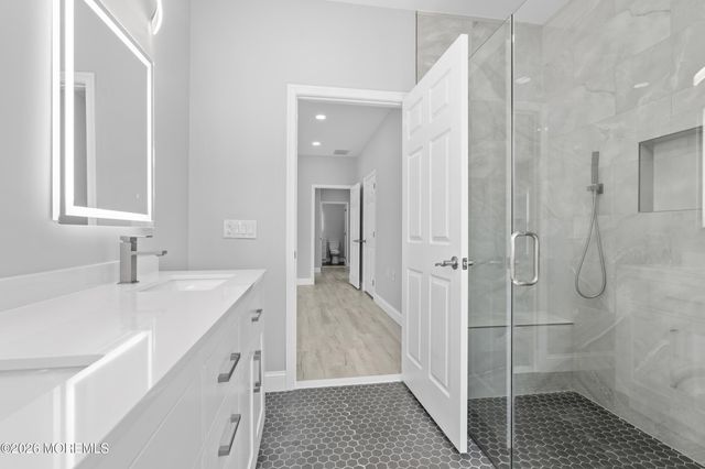 3 Baldwin Drive, Manchester, NJ 08759