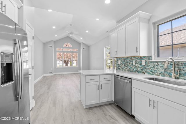 3 Baldwin Drive, Manchester, NJ 08759