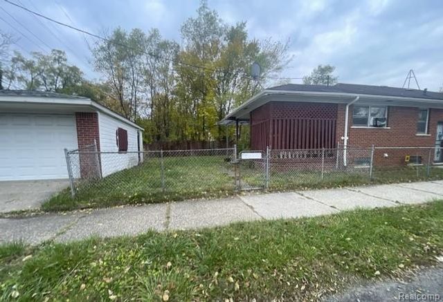 11882 Findlay Street, Detroit, MI 48205