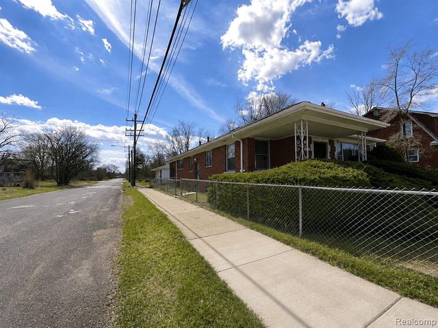 11882 Findlay Street, Detroit, MI 48205