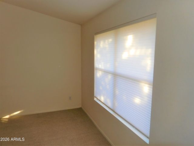 1061 W COURTNEY Lane, Tempe, AZ 85284