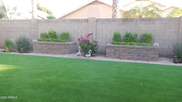 1061 W COURTNEY Lane, Tempe, AZ 85284