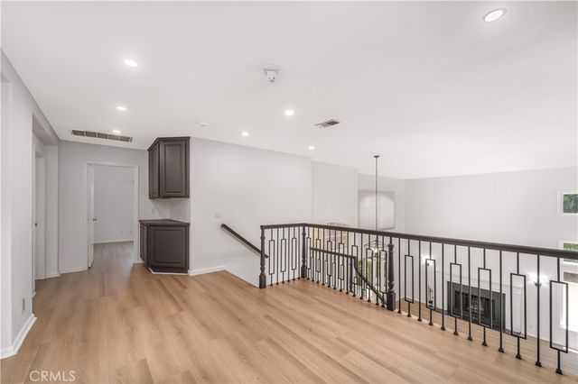 24961 Alicante, Calabasas, CA 91302