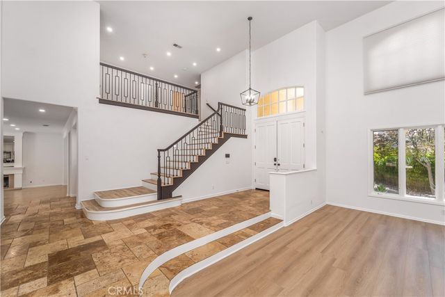 24961 Alicante, Calabasas, CA 91302