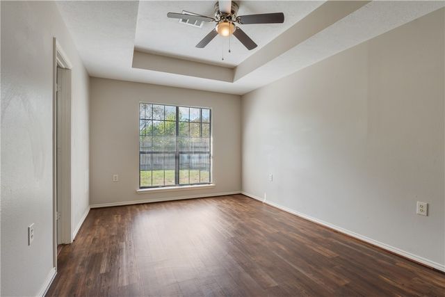 1003 East 24th Street, Bryan, TX 77803