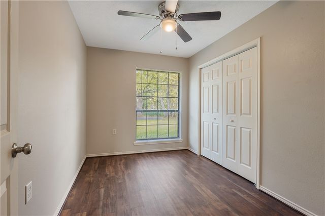 1003 East 24th Street, Bryan, TX 77803
