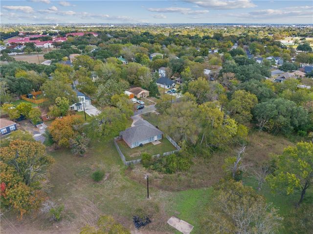 1003 East 24th Street, Bryan, TX 77803