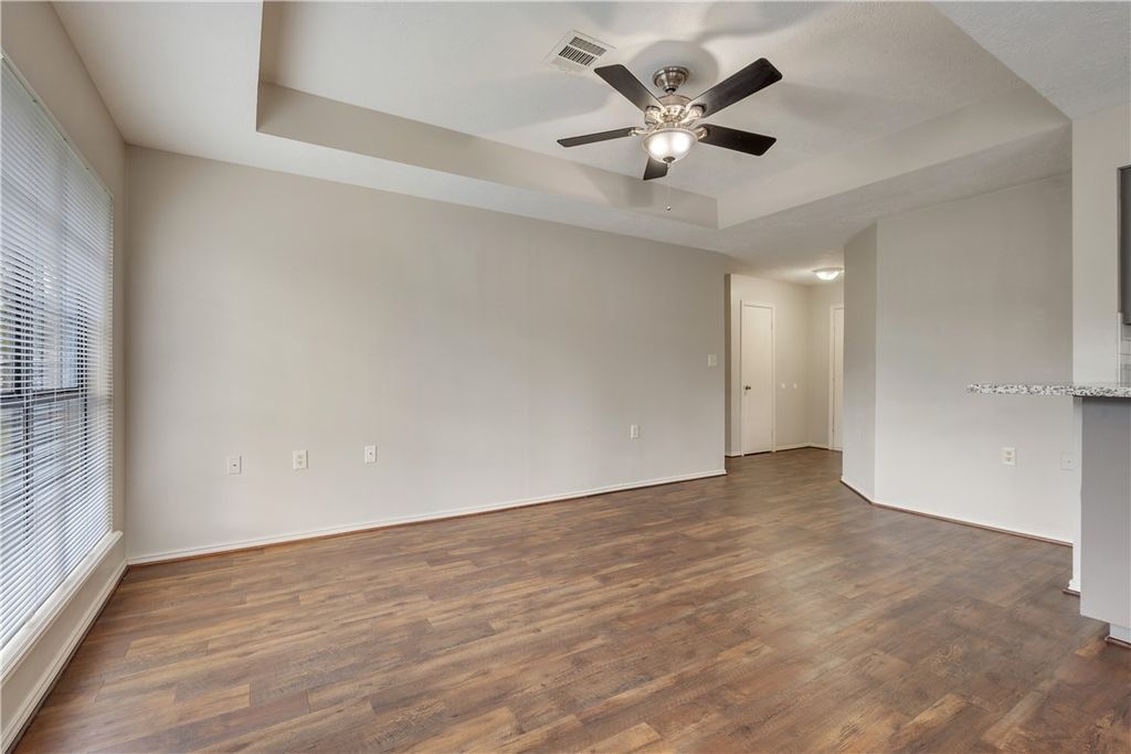 1003 East 24th Street, Bryan, TX 77803 — photo 5