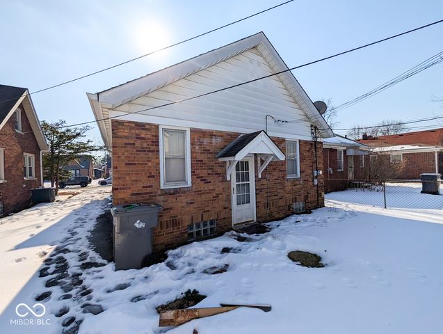 5260 E 9th Street, Indianapolis, IN 46219