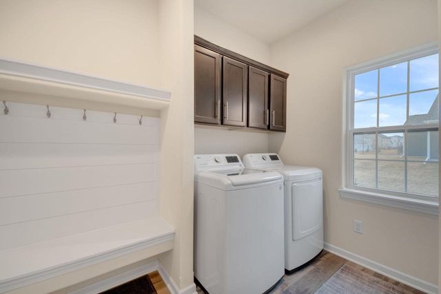 555 Spur ROAD, Slinger, WI 53086