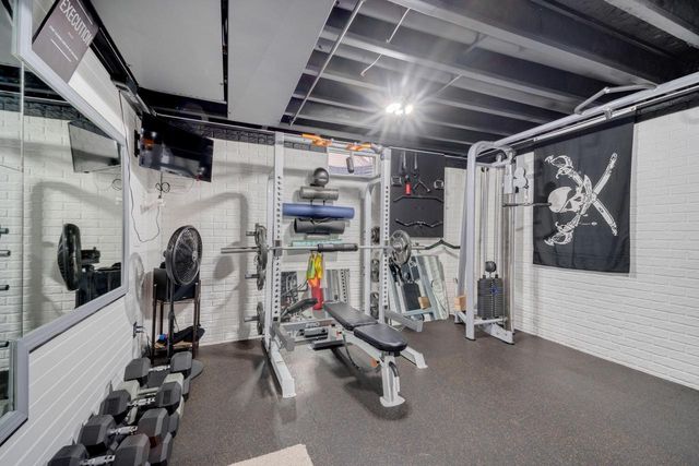 555 Spur ROAD, Slinger, WI 53086