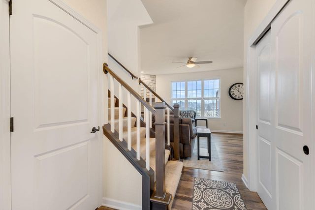 555 Spur ROAD, Slinger, WI 53086