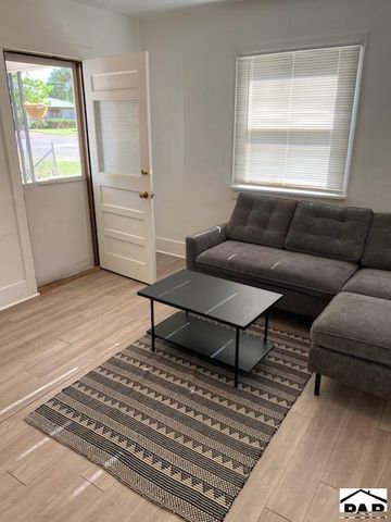 742 Belmont Ave, Pueblo, CO 81004