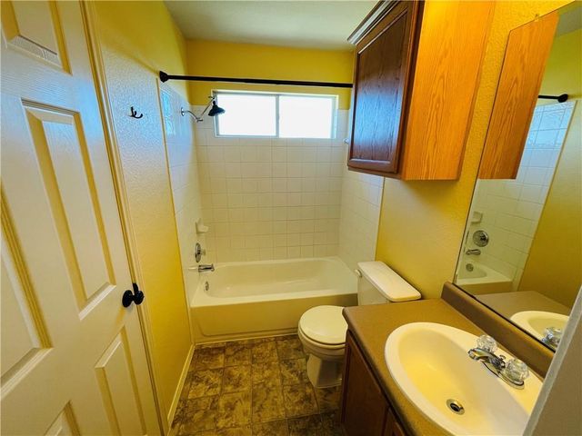 1804 Lost Maples LOOP, Cedar Park, TX 78613