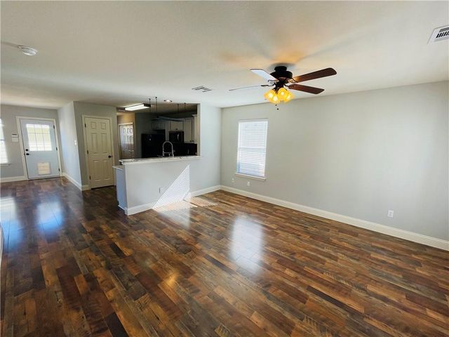 1804 Lost Maples LOOP, Cedar Park, TX 78613