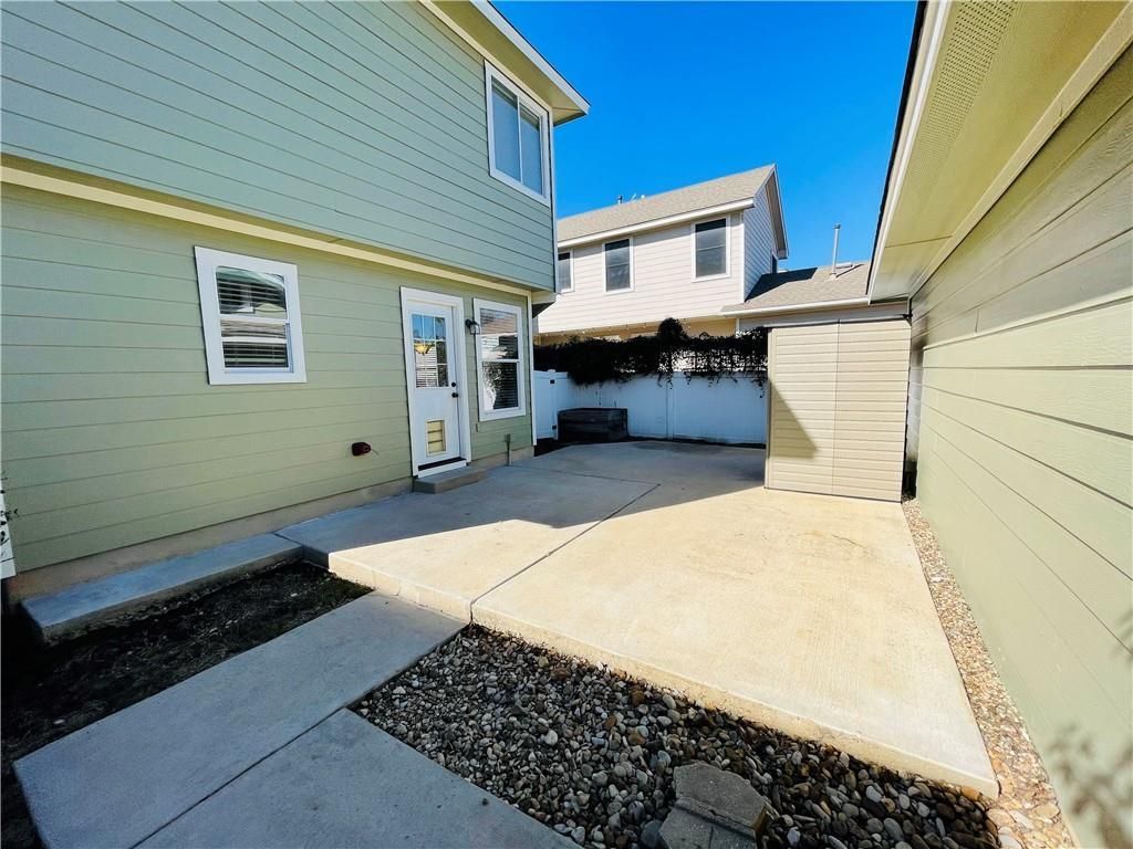 1804 Lost Maples LOOP, Cedar Park, TX 78613