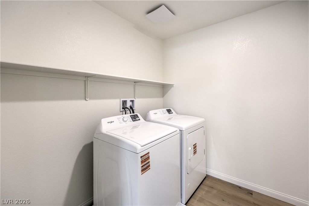 909 Kassie Lake Way, North Las Vegas, NV 89084 — exterior
