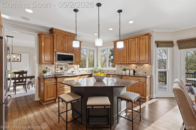 16035 Pine Valley Drive, Northville Township, MI 48168