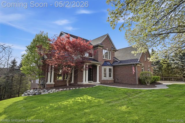 16035 Pine Valley Drive, Northville Township, MI 48168