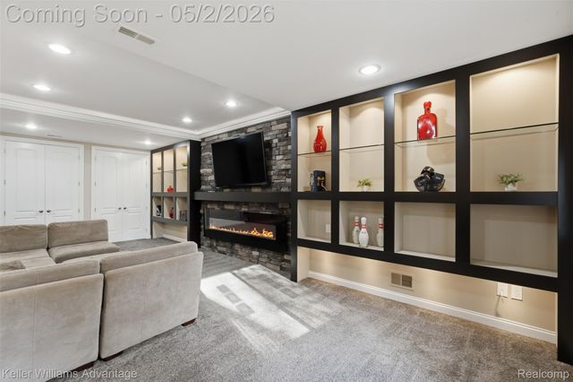 16035 Pine Valley Drive, Northville Township, MI 48168