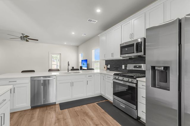 3005 Harvey Avenue, North Charleston, SC 29405