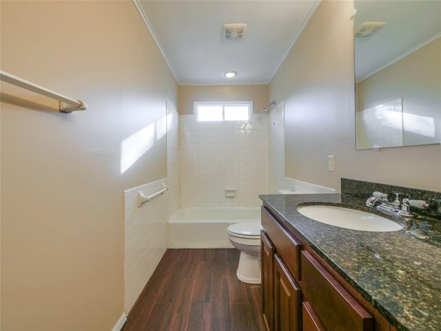 2113 Fleur De Lis Court, Arlington, TX 76012