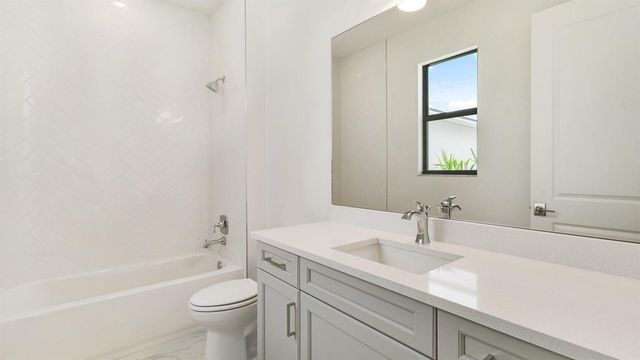 13136 Alton Road, Palm Beach Gardens, FL 33418