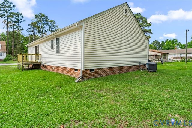 2124 Cloverdale Ave, Hopewell, VA 23860