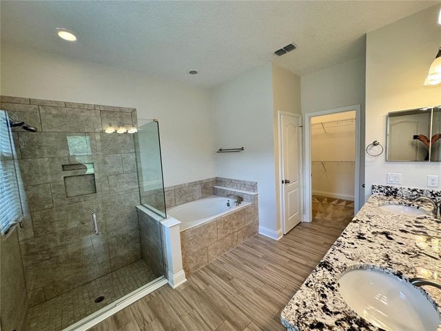 31936 GEOFF WAY, Sorrento, FL 32776