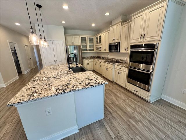 31936 GEOFF WAY, Sorrento, FL 32776