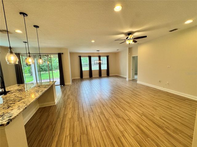 31936 GEOFF WAY, Sorrento, FL 32776