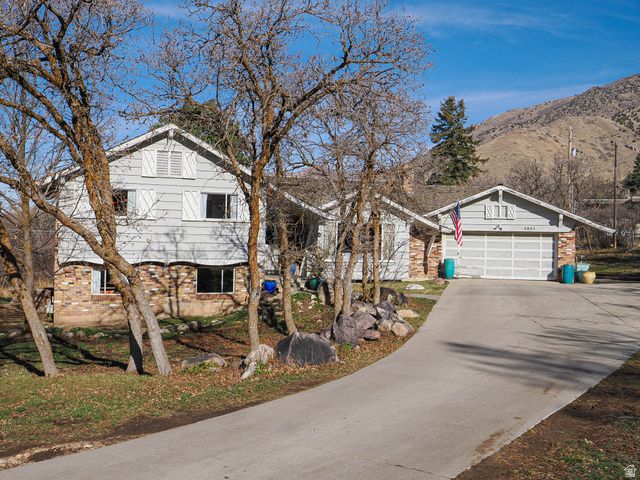 3803 E HERMES DR, Salt Lake City, UT 84124