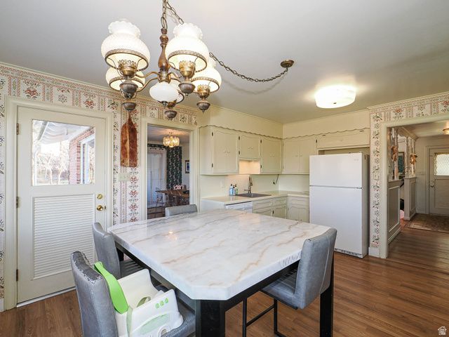 3803 E HERMES DR, Salt Lake City, UT 84124