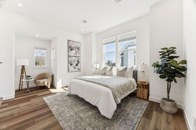 2121 Hoskins Drive C, Houston, TX 77080