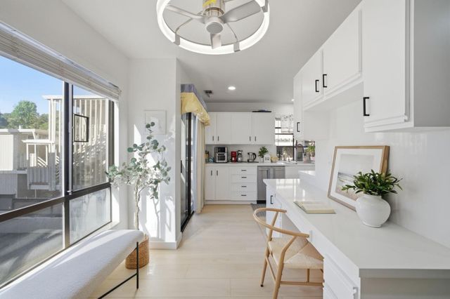 2411 Carlmont Drive 110, Belmont, CA 94002